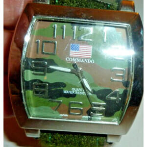 Army COMMANDO Quartz Water Resistant Watch Compass Camo Band‎